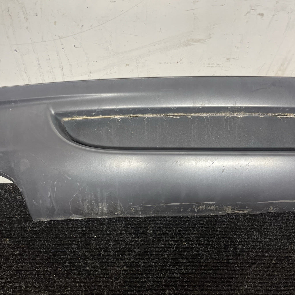 ☑️ 2008-13 BMW E82 E88 128I 135I M-SPORT REAR BUMPER DIFFUSER COVER OEM 8045506