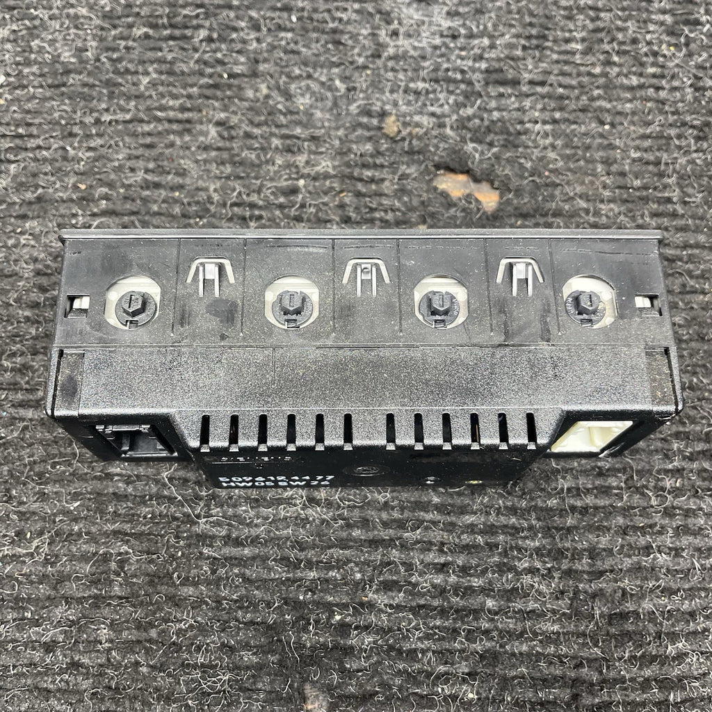 ☑️ BMW E36 18 Button On Board Computer OBC 8357684 92-99 323 325 328 M3