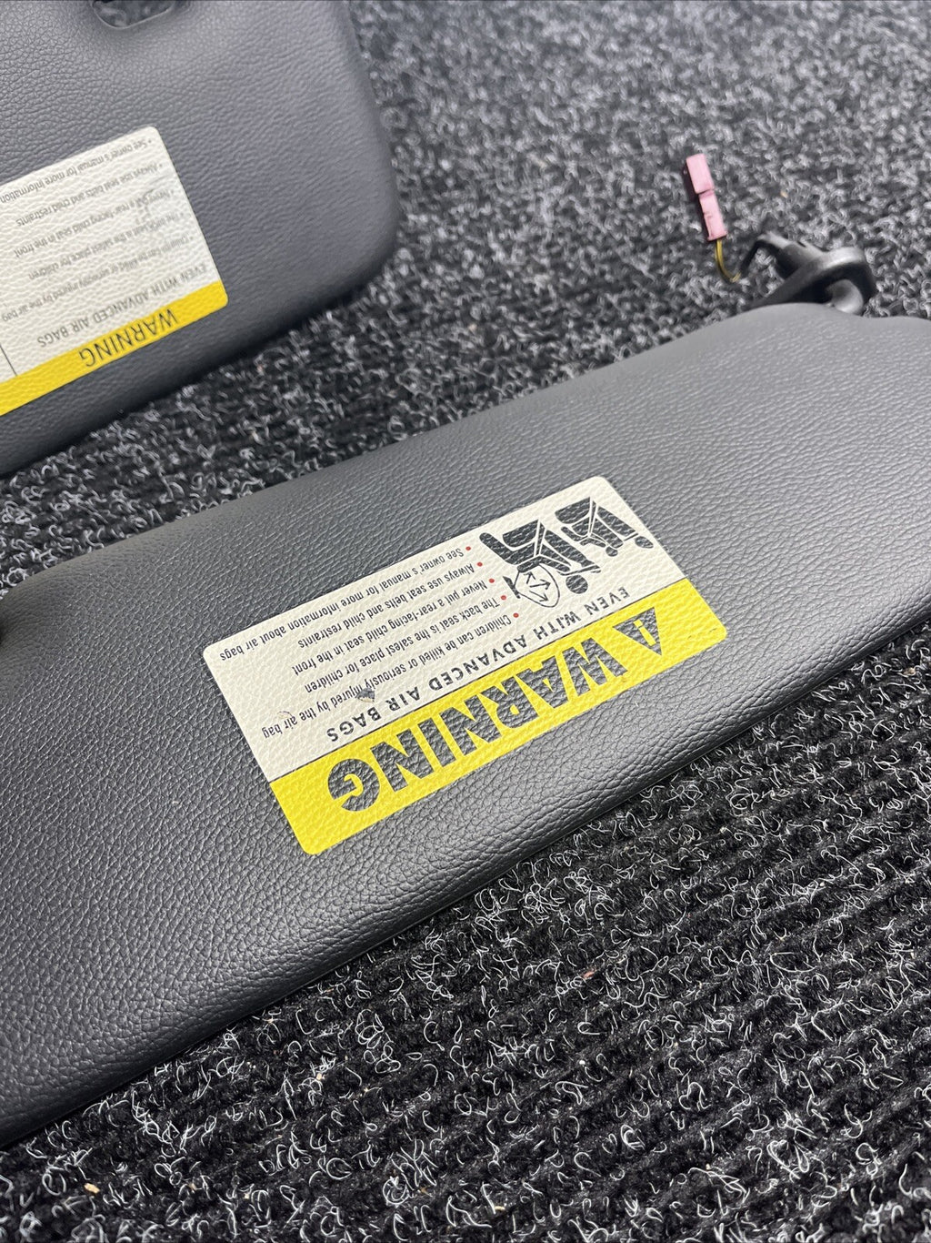 ☑️ 07-13 OEM BMW E88 E93 128 328 335 M3 Convertible Sun Visor Black Pair SET