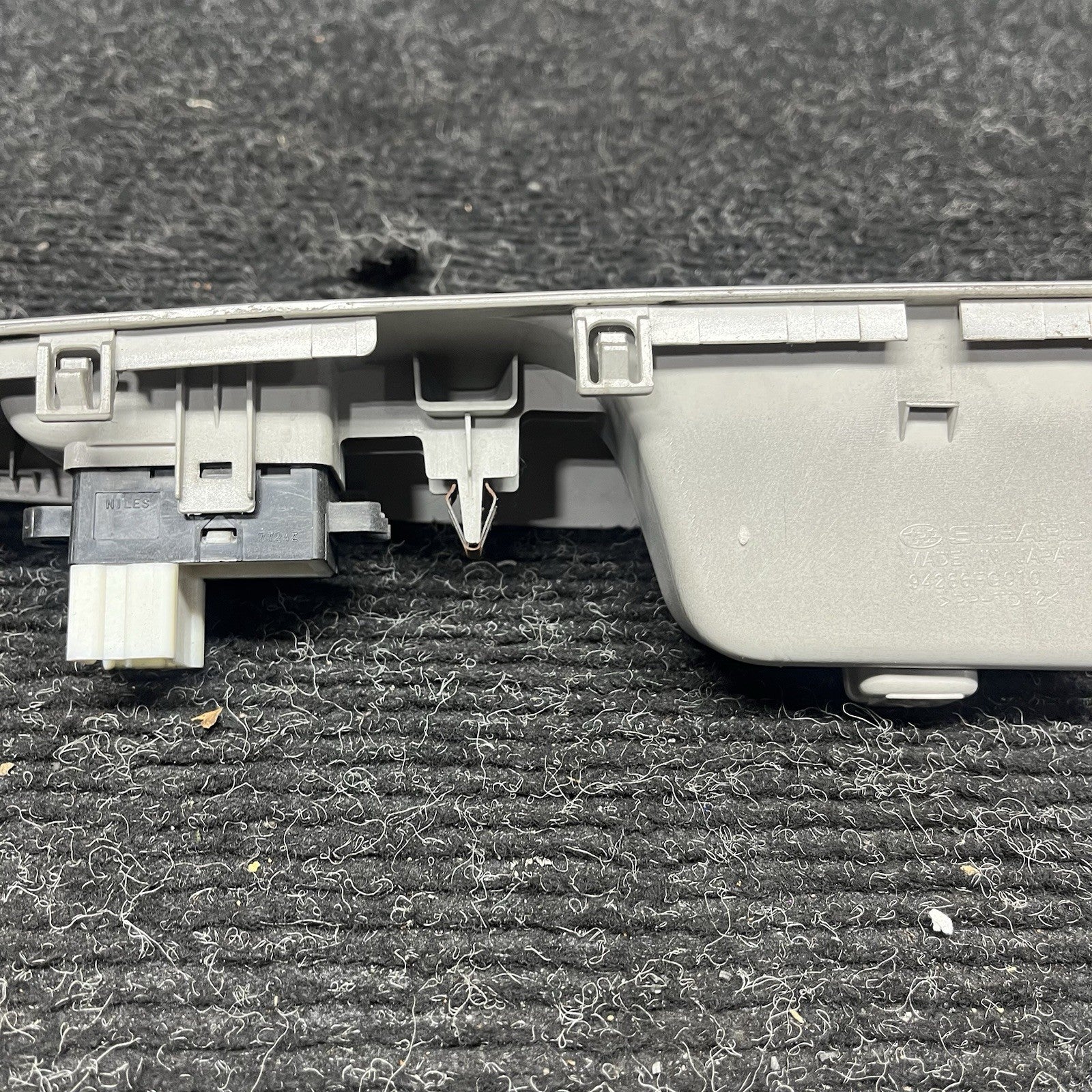 ☑️ 2008 SUBARU WRX Driver Rear Window Switch OEM 94266FG010