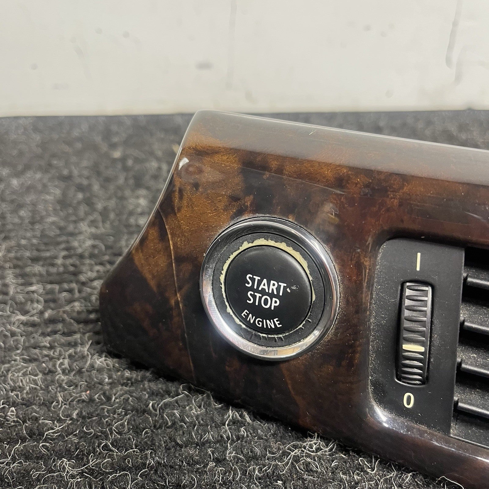 ☑️ 07-10 BMW E92 335i Front Upper Center Dash Board Wood Trim Vent 7132851 OEM