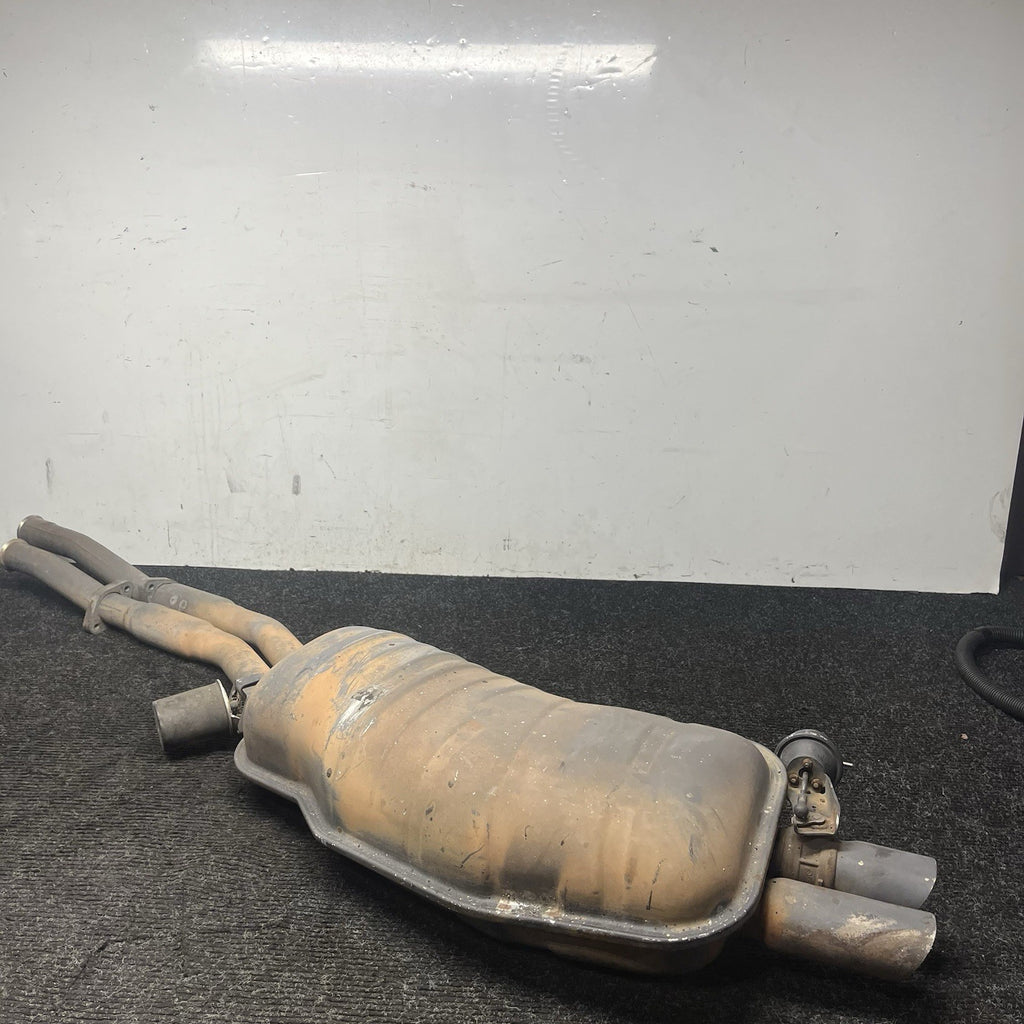 ☑️ 96-99 BMW E36 328i SEDAN M52 REAR EXHAUST MUFFLER W EXHAUST FLAP OEM