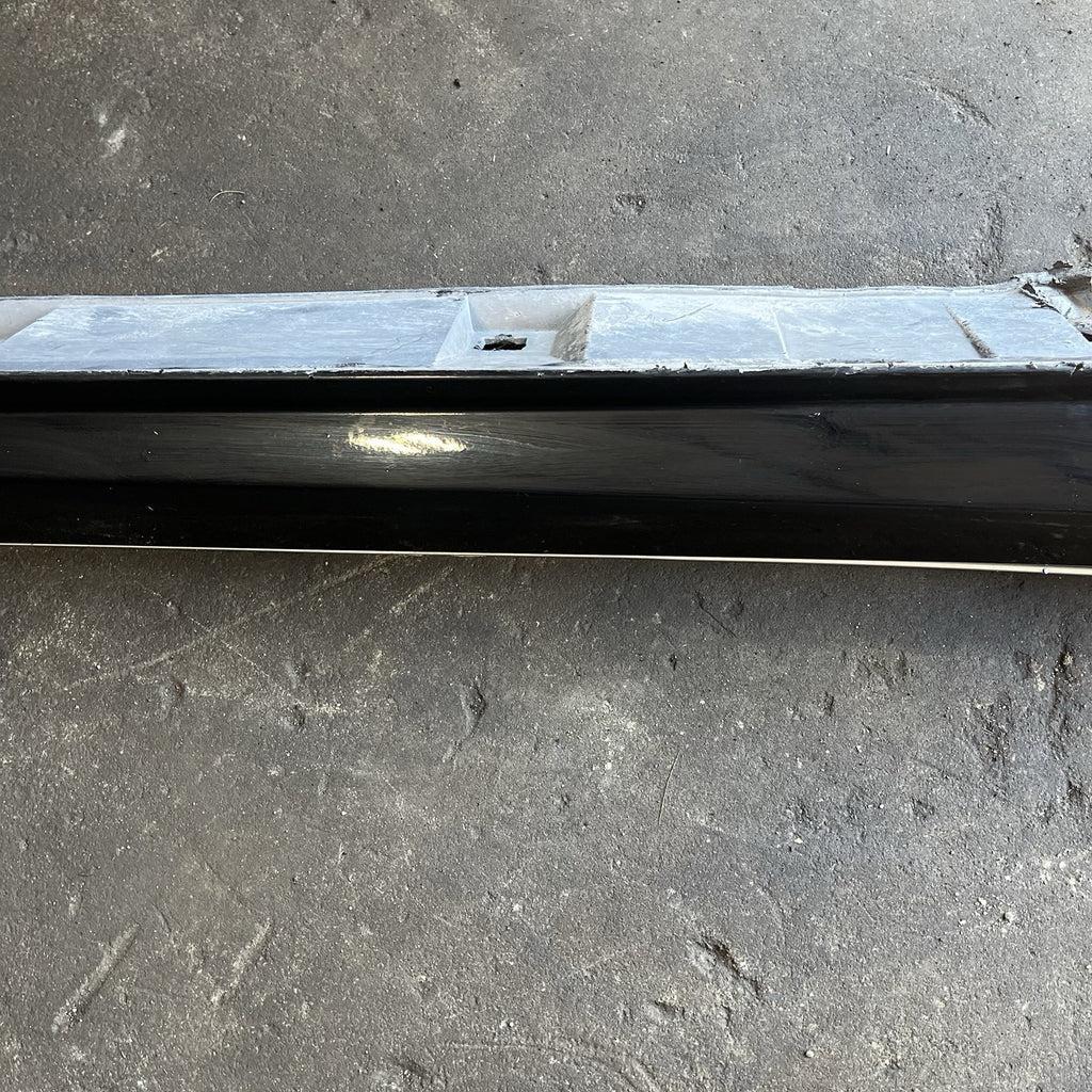 ☑️ 2008-2014 Subaru Impreza WRX OEM Factory RH Passenger Right Side Skirt