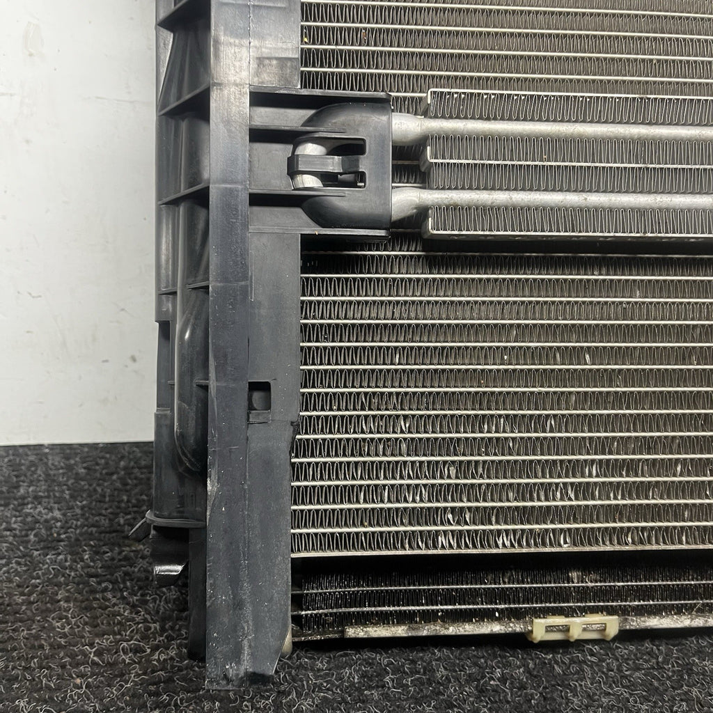 ☑️BMW E93 E92 E90 E82 328I N51 Engine Radiator Ac Condenser Assembly OEM