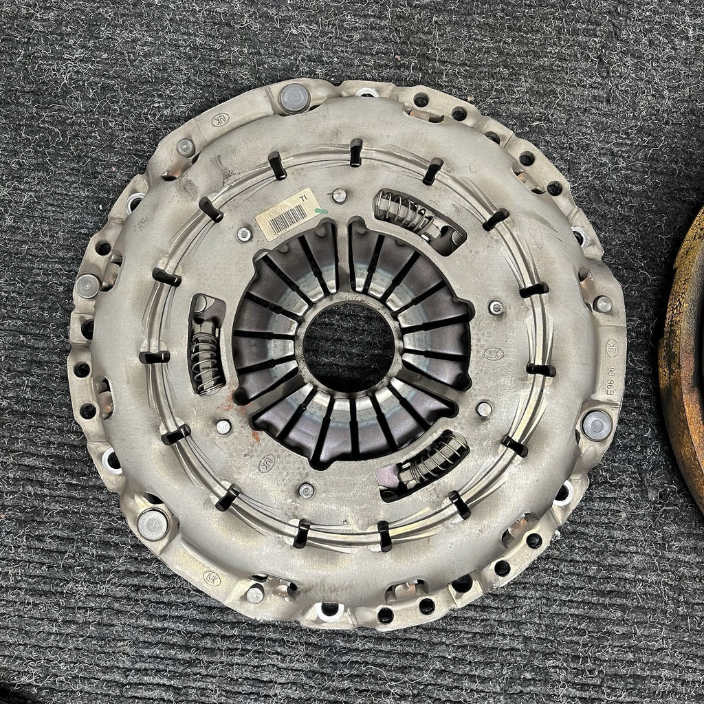 ☑️ 09-13 BMW N54 Manual 6 Bolt Dual Mass Flywheel w Clutch Kit 135i 335i