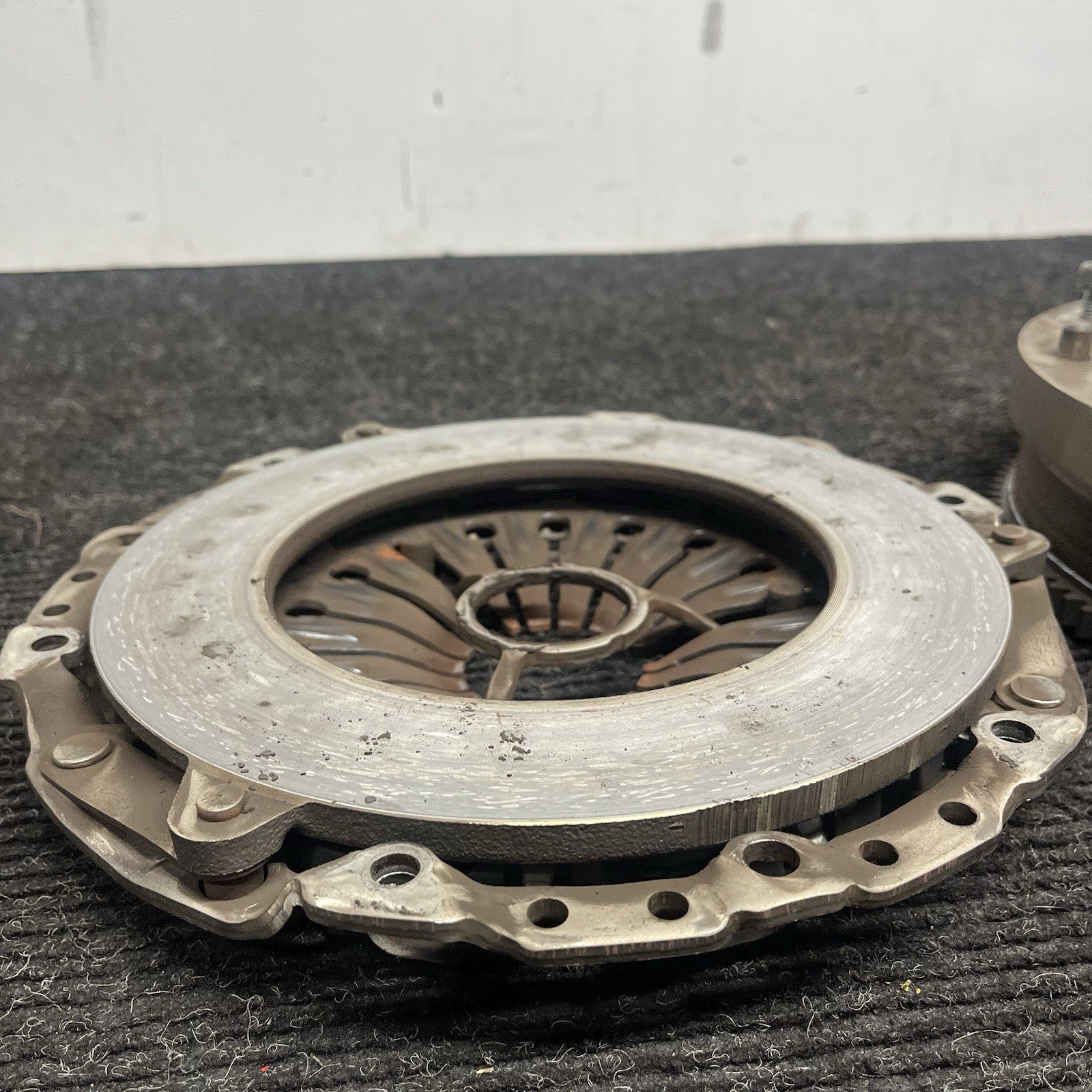 ☑️ 14-17 BMW F22 F23 M235i MANUAL TRANSMISSION CLUTCH FLYWHEEL N55 OEM