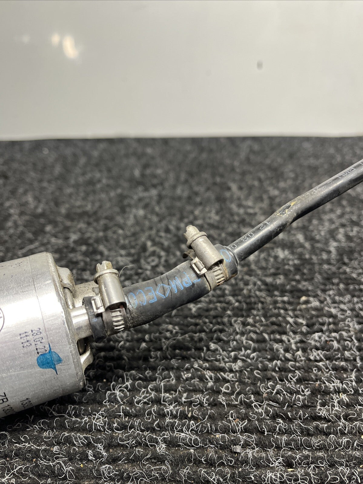 ☑️ 99-06 Bmw E46 3 Series Z3 Fuel Filter Pressure Regulator Drive Canister Oem