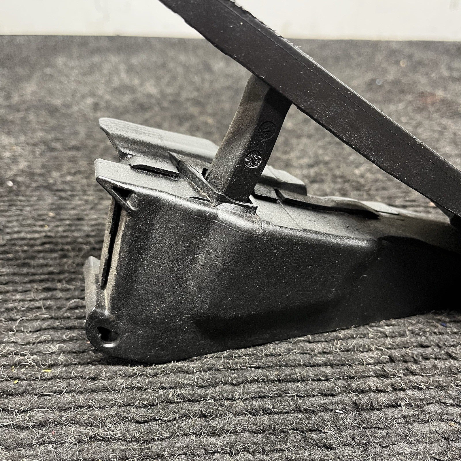 ☑️ BMW F30 F36 F32 F82 F80 I3 MANUAL FUEL GAS ACCELERATOR FOOT PEDAL UNIT OEM