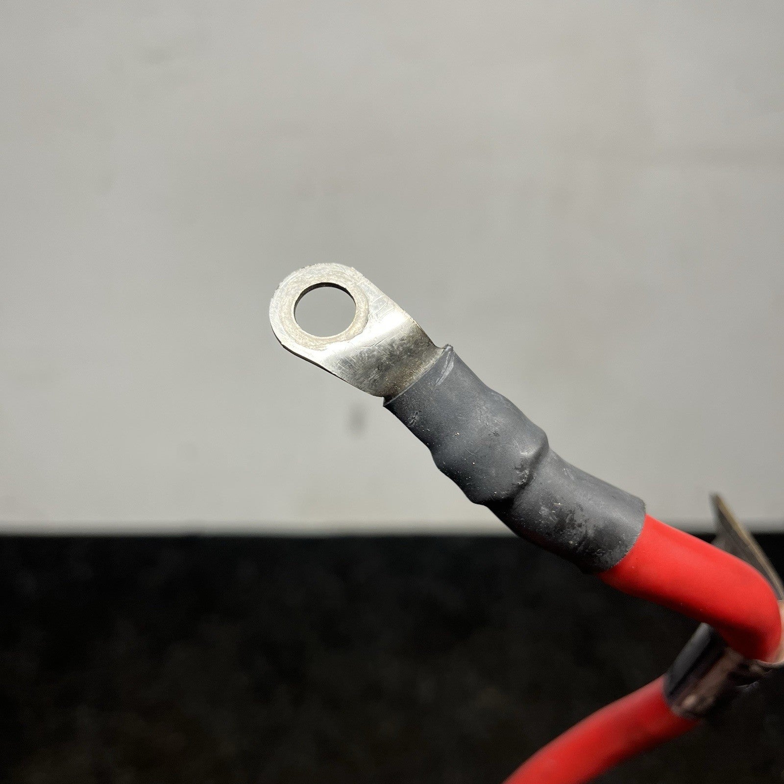 ☑️ 06-13 OEM BMW E82 E90 E92 M3 Battery Plus Pole Terminal Positive Red Cable