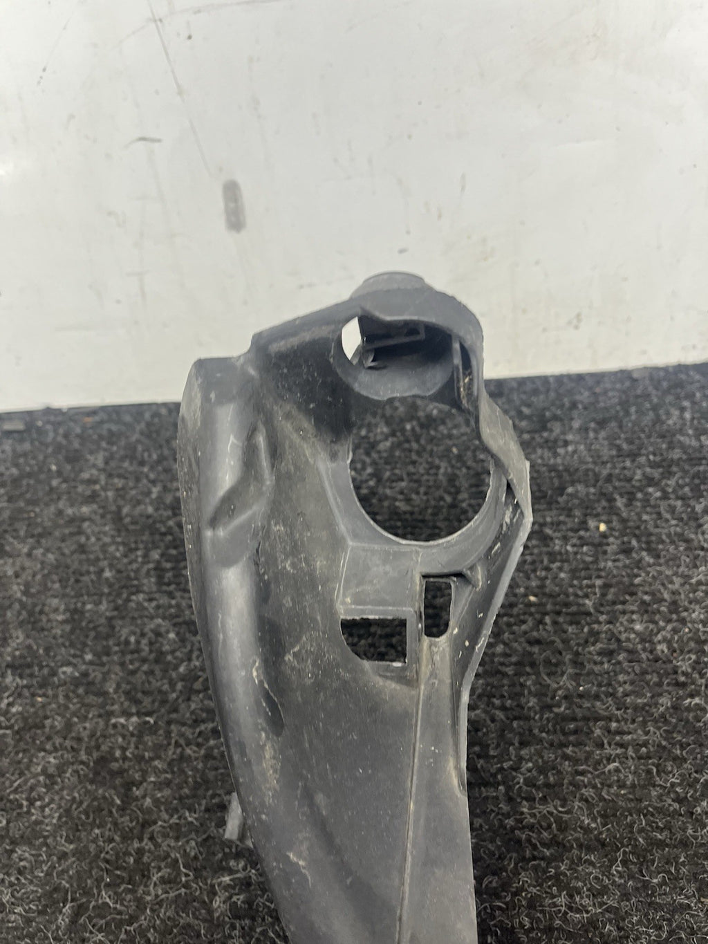 ☑️08-13 BMW E90 E92 E93 M3 OEM Passenger RightHeadlight Bracket Carrier Mount RH