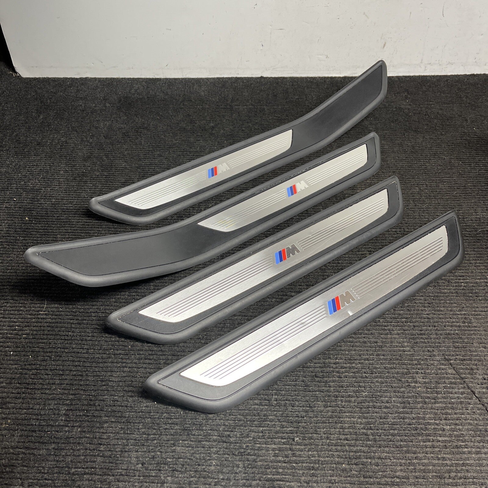 ☑️ 2010 BMW 750i SET OF 4 M SPORT DOOR SCUFF SILL PLATES TRIM COVER OEM