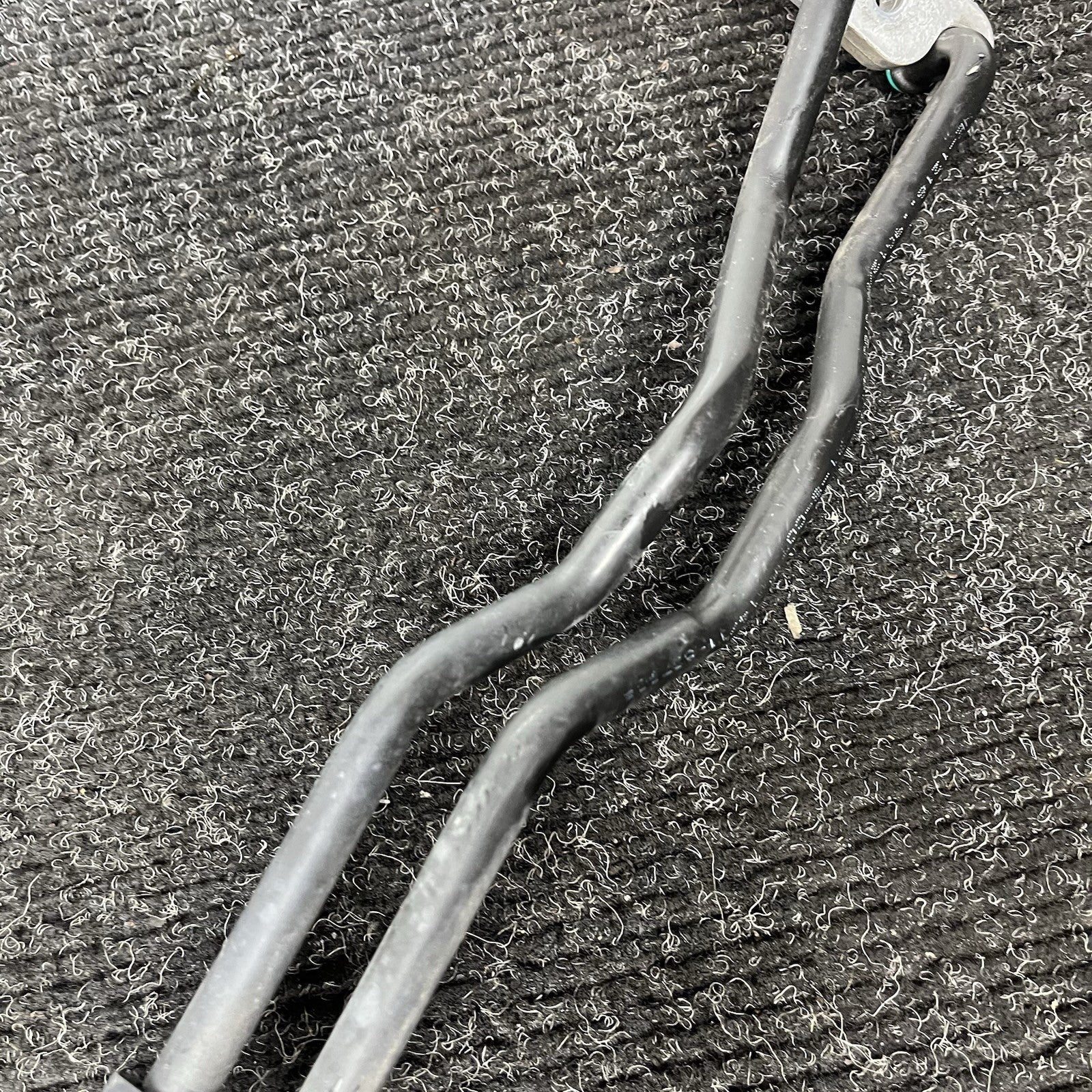 ☑️ BMW E90 E92 E91 328i N52 Automatic Transmission Oil Cooler Lines RWD OEM