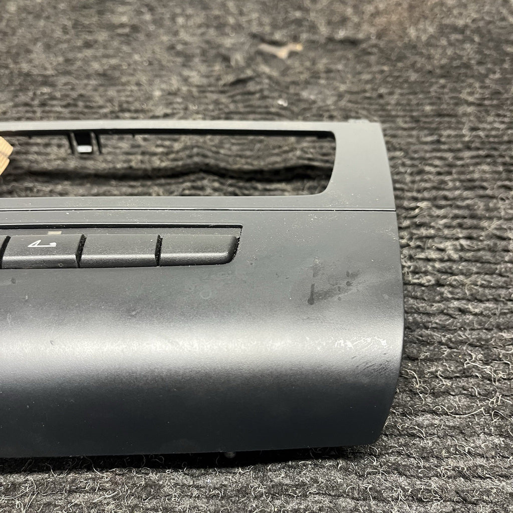 ☑️ 08-13 BMW E88 128 135 Front Center Dashboard Radio Control Switch Cover OEM