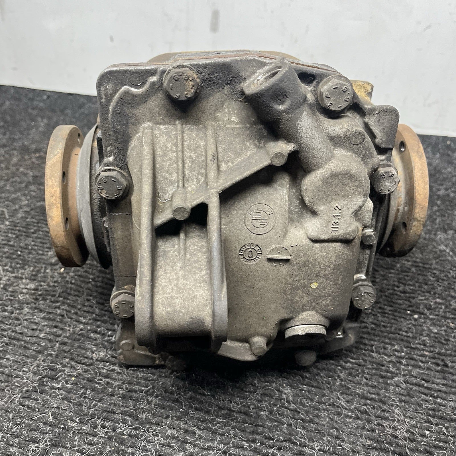 ☑️ BMW E46 Rear Differential Final Drive Manual 3.07 OEM 01-06 330i 330ci