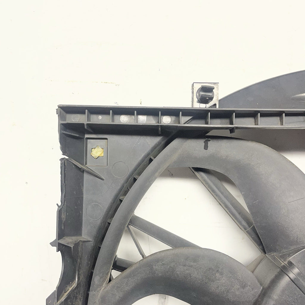 ☑️ 2007-2013 BMW 128i 328i N51 Radiator Cooling Fan 17427547305 OEM NOTE*
