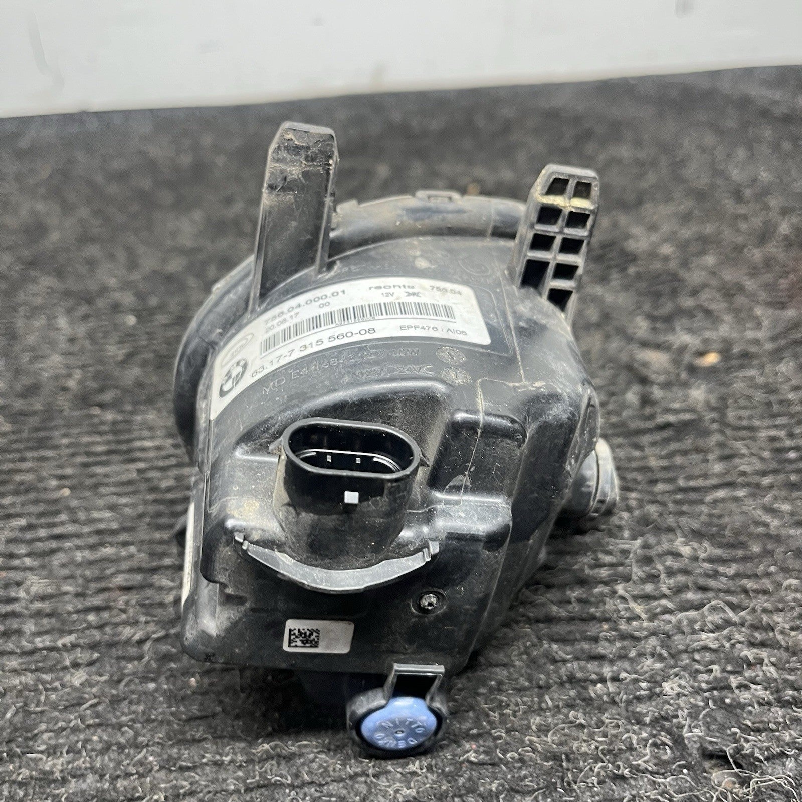 ☑️ 2016-2018 BMW F30 3-Series Front Right Side Bumper Fog Light Lamp 7315560 OEM