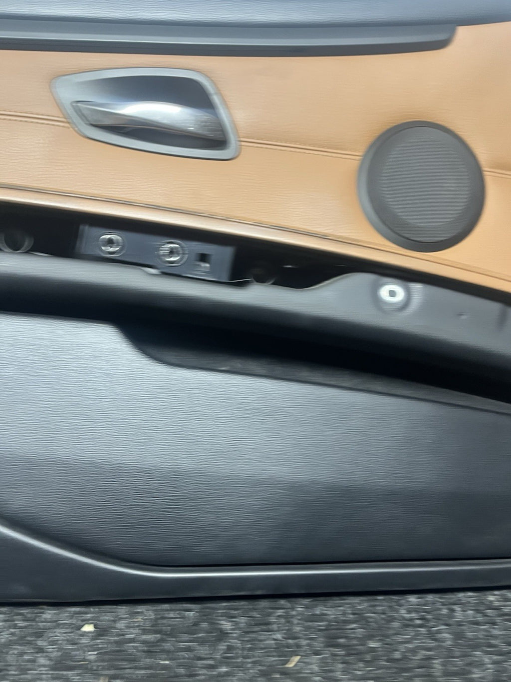 ☑️ 07-13 BMW E92 E93 3 Series Left Driver Side Door Panel Card Brown OEM
