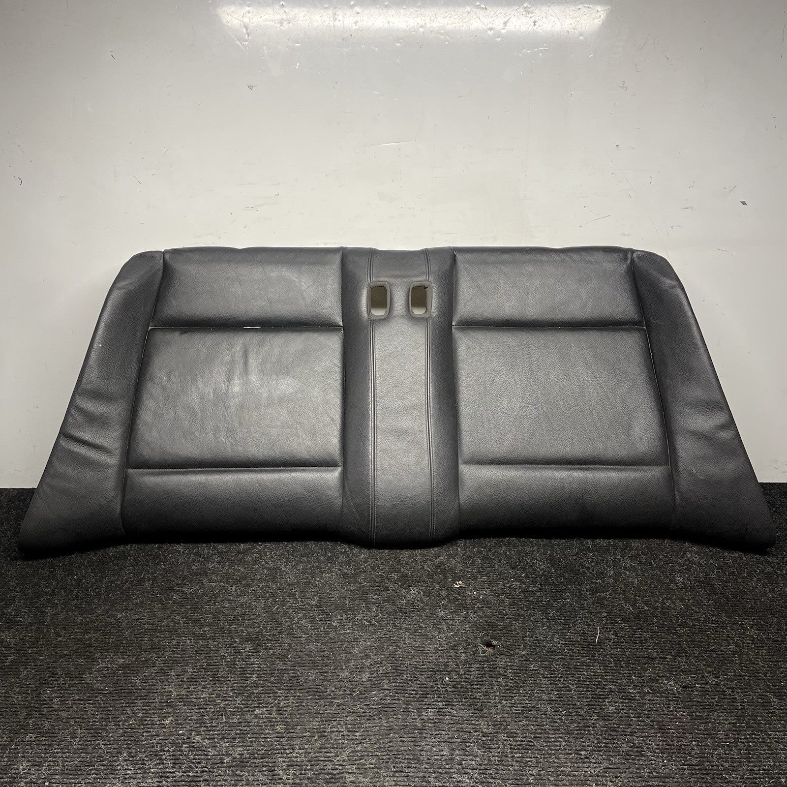 ☑️ 08-13 OEM BMW E82 E88 128 135 Rear Seat Lower Cushion Leather Black