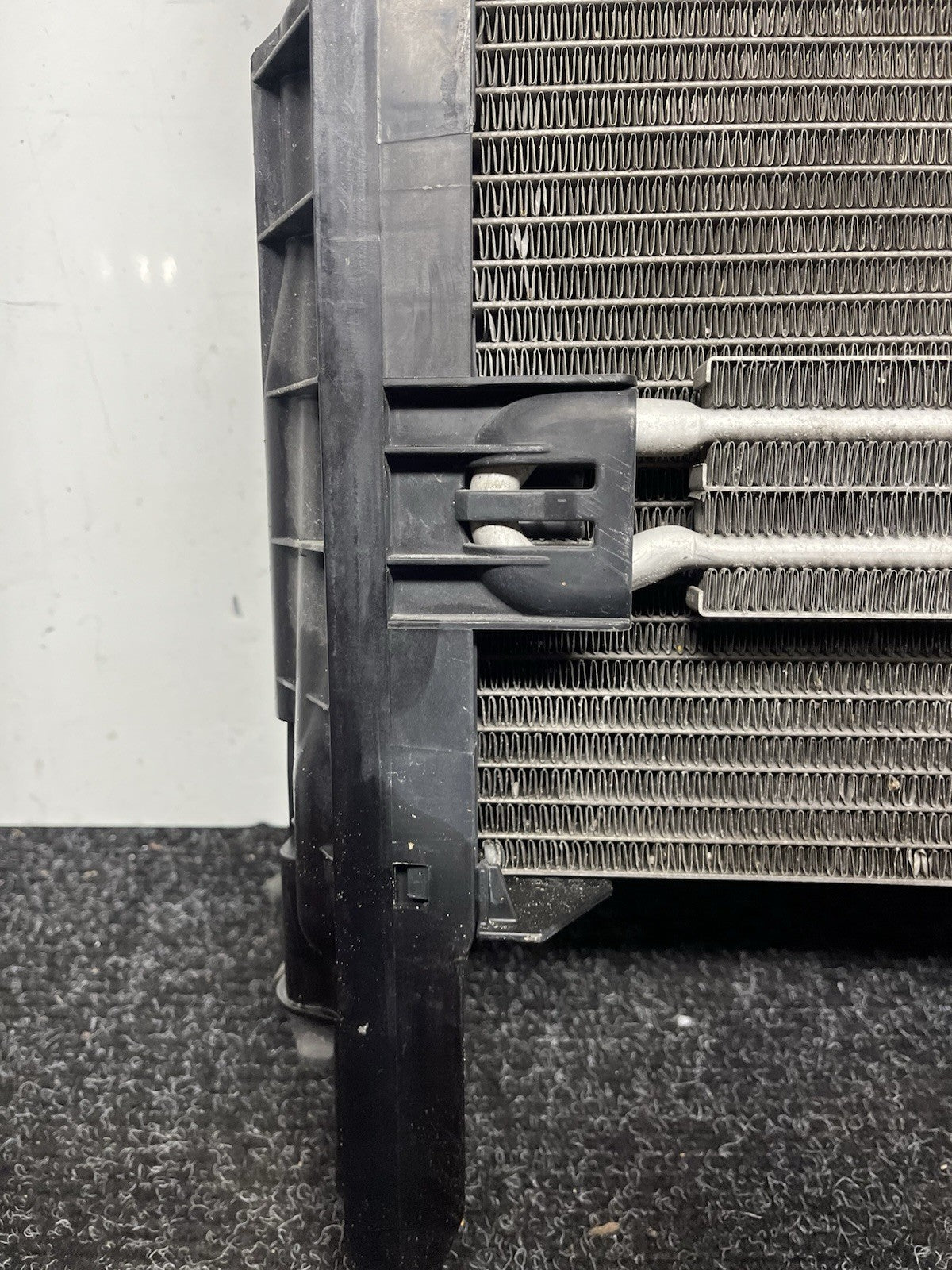☑️ 07-13 BMW E92 N54 335i RADIATOR M/T MANUAL TRANSMISSION W CONDENSER OEM