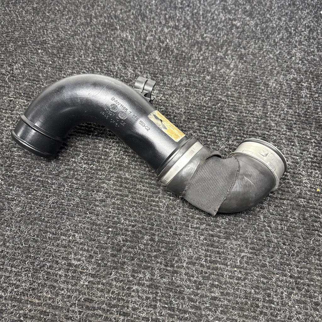 ☑️ 07-13 Bmw E82 E90 E92 135I 335I Intercooler Charge Pipe Intake Pipe Tube Oem