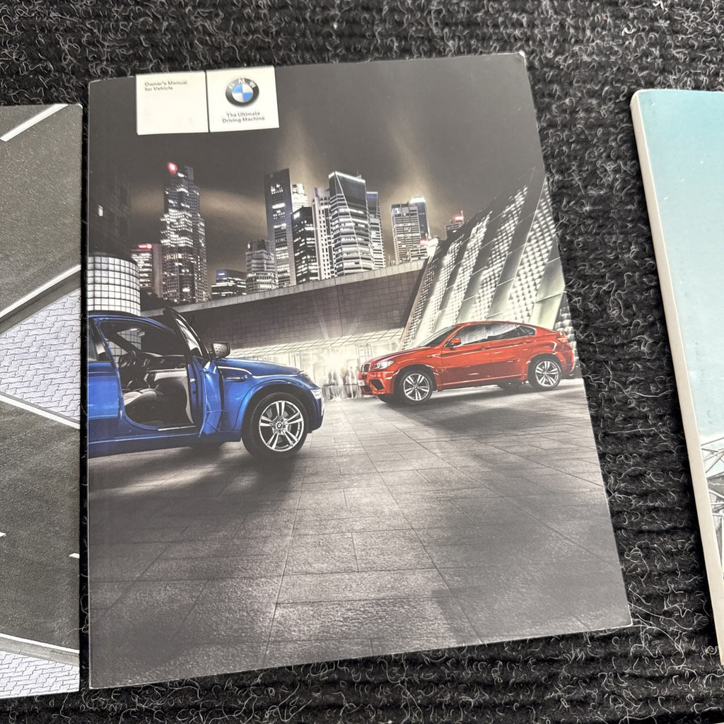 ☑️ 2010-2013 OEM BMW E70 E71 X5M X6M Owners Manual Book w/ Wallet SET