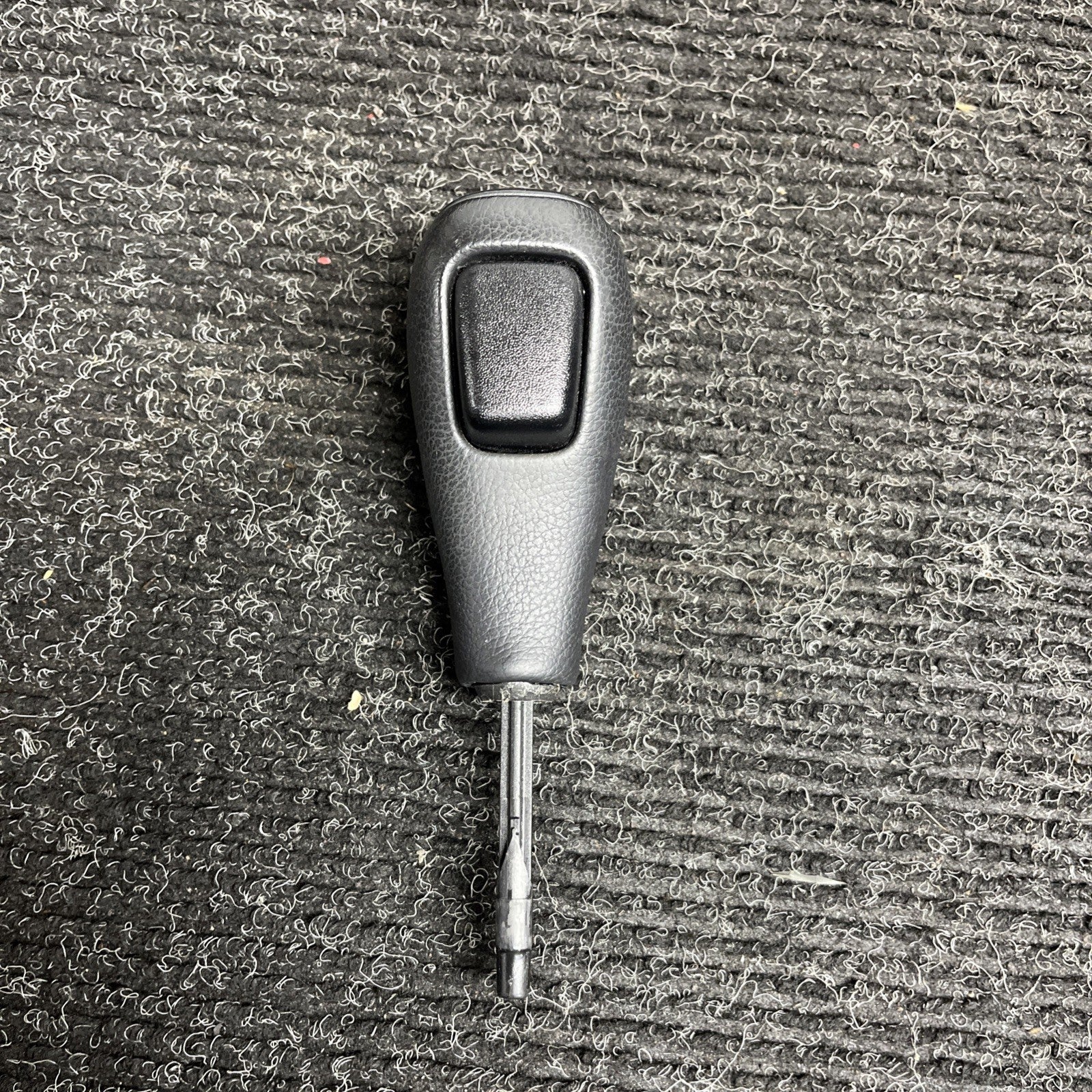 ☑️ 06-13 BMW E90 E92 GEAR SHIFTER TRIM BEZEL AUTO W/CLEAN SHIFT KNOB OEM