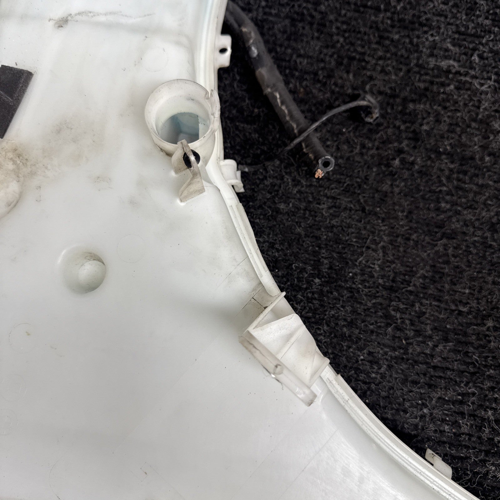 ☑️ 08-13 BMW 128i 135i E82 E88 Windshield Washer Reservoir Tank Coupe Sedan OEM