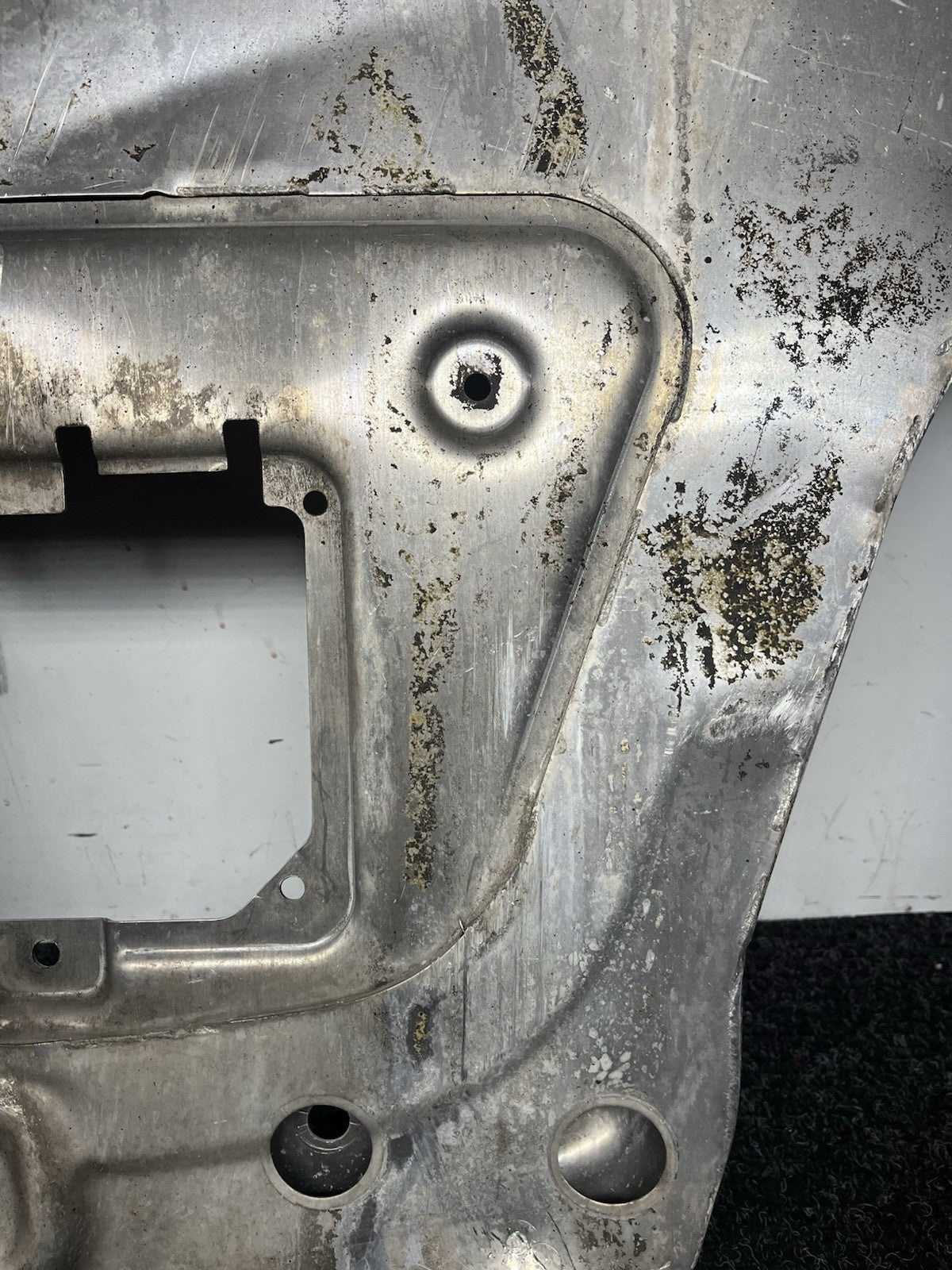☑️BMW 325Ci 330Ci E46 Coupe Underbody Skid Plate Engine Guard 2001-2006 OEM NOTE