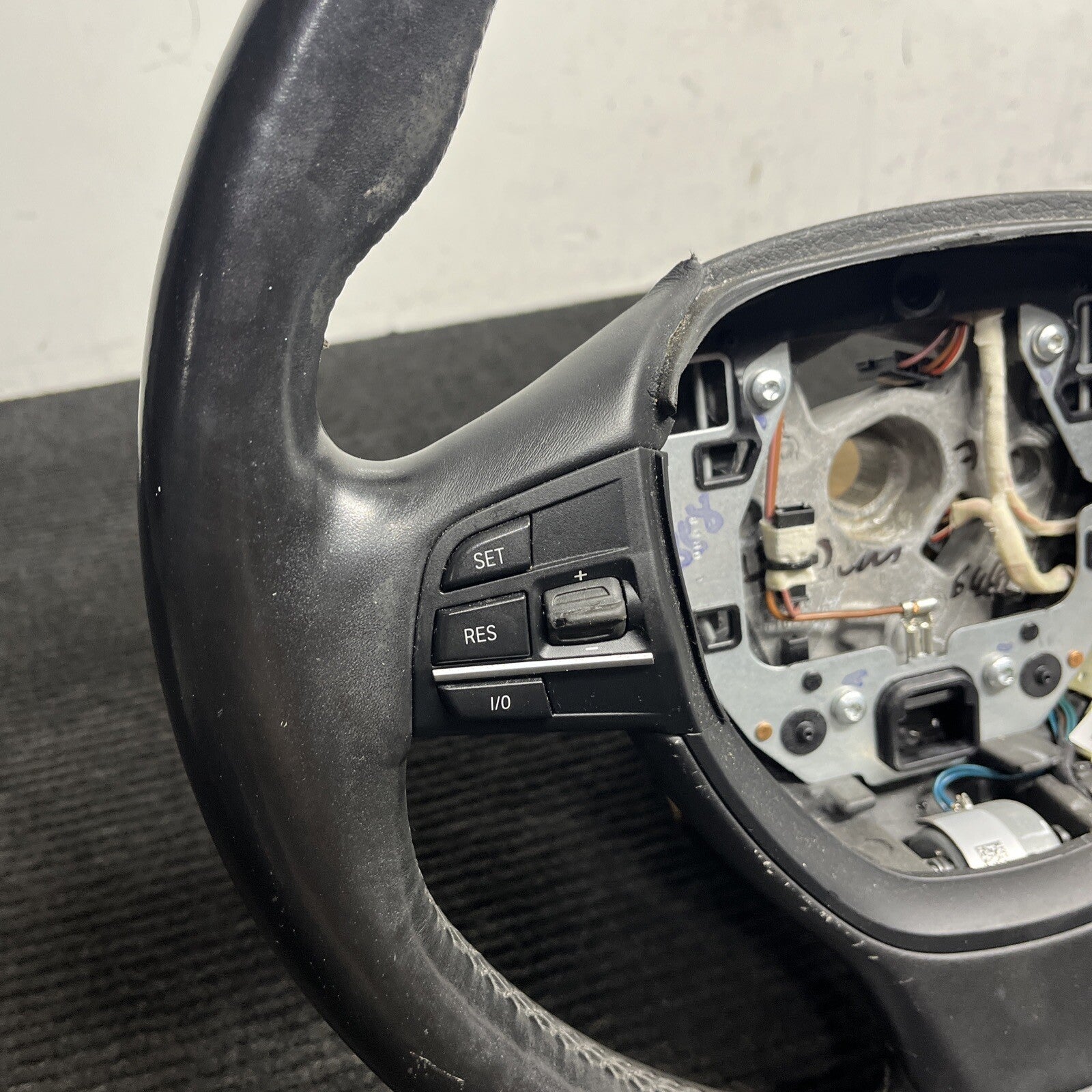 ☑️ BMW F01 F02 F06 F10 F12 5/6/7 Heated Sport Steering Wheel OEM