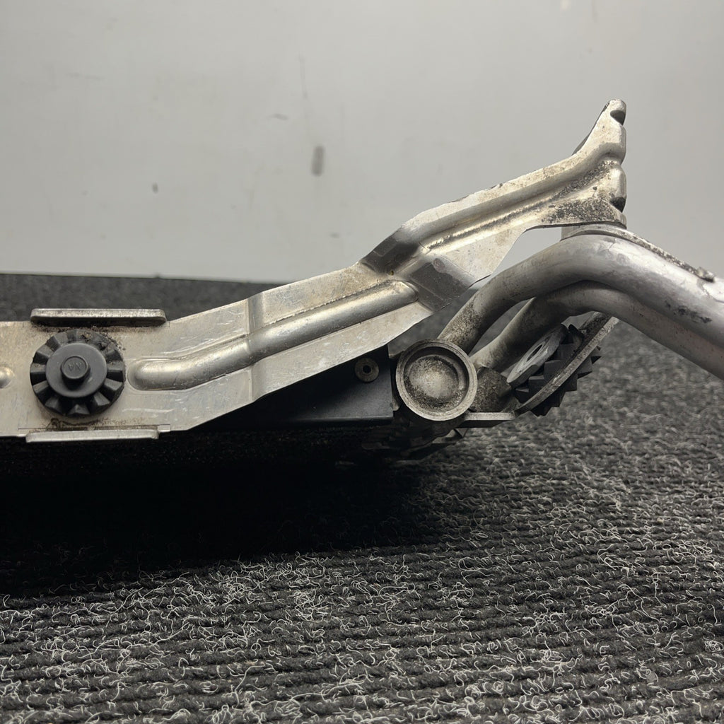 ☑️ 07-15 BMW OEM E90 E92 X1 S65 N54 N55 Right Engine Oil Cooler Radiator