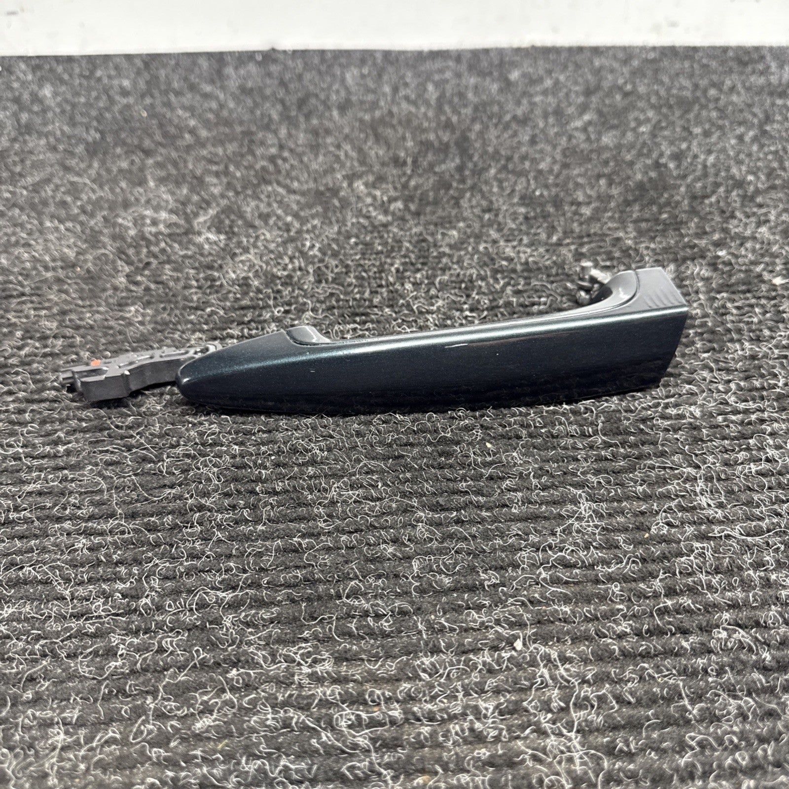 ☑️ 06-13 OEM BMW E90 E92 335 E70 X6 COMFORT ACCESS Left Driver Door Handle Green