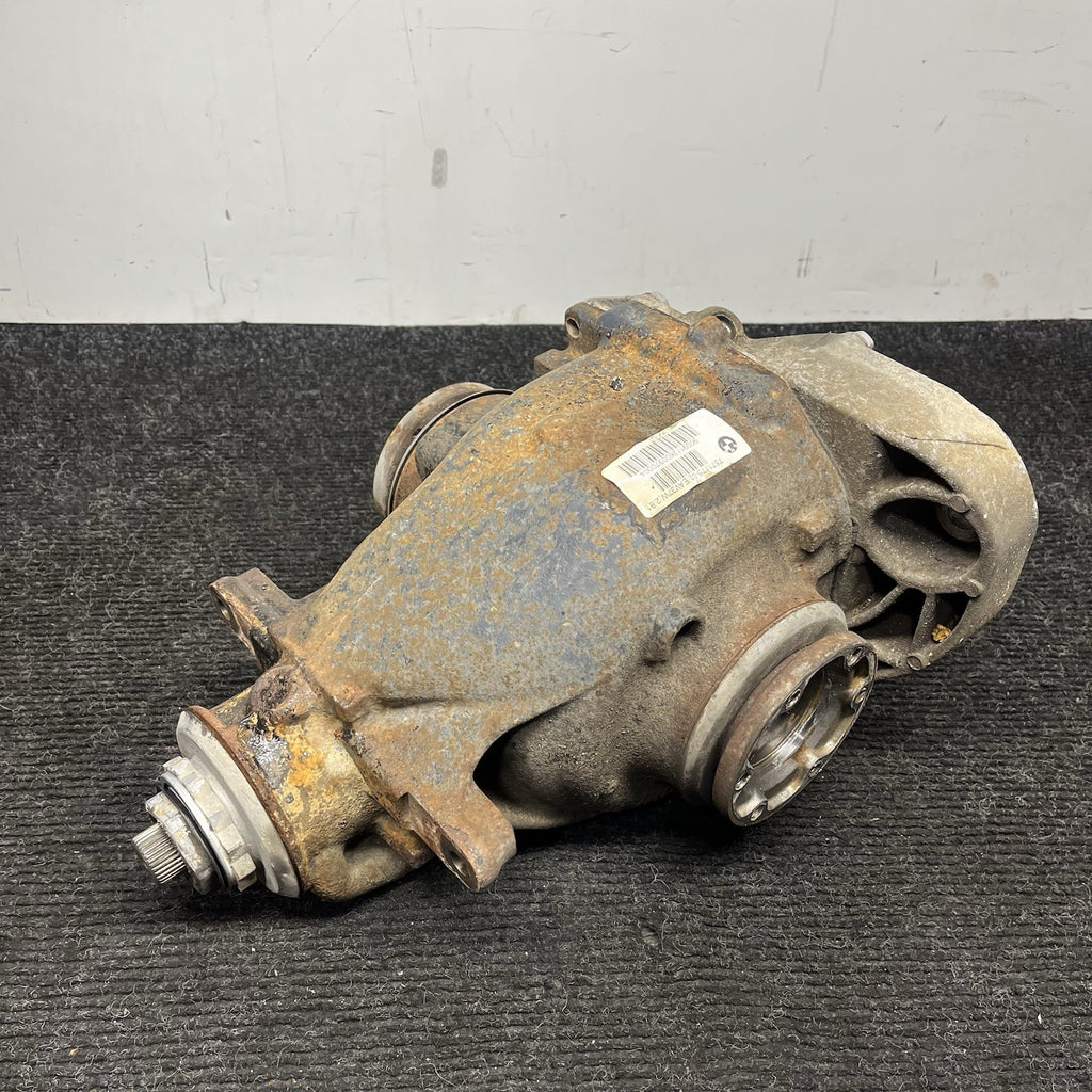 ☑️09-11 BMW E90 335d 3.0L M57Y Rear Axle Diff Differential Unit 2.81 7571175 OEM