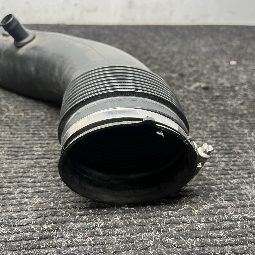 ☑️ BMW F15 X5 X6 35i 3.0L Air Intake Cleaner Duct Tube 7605585 OEM