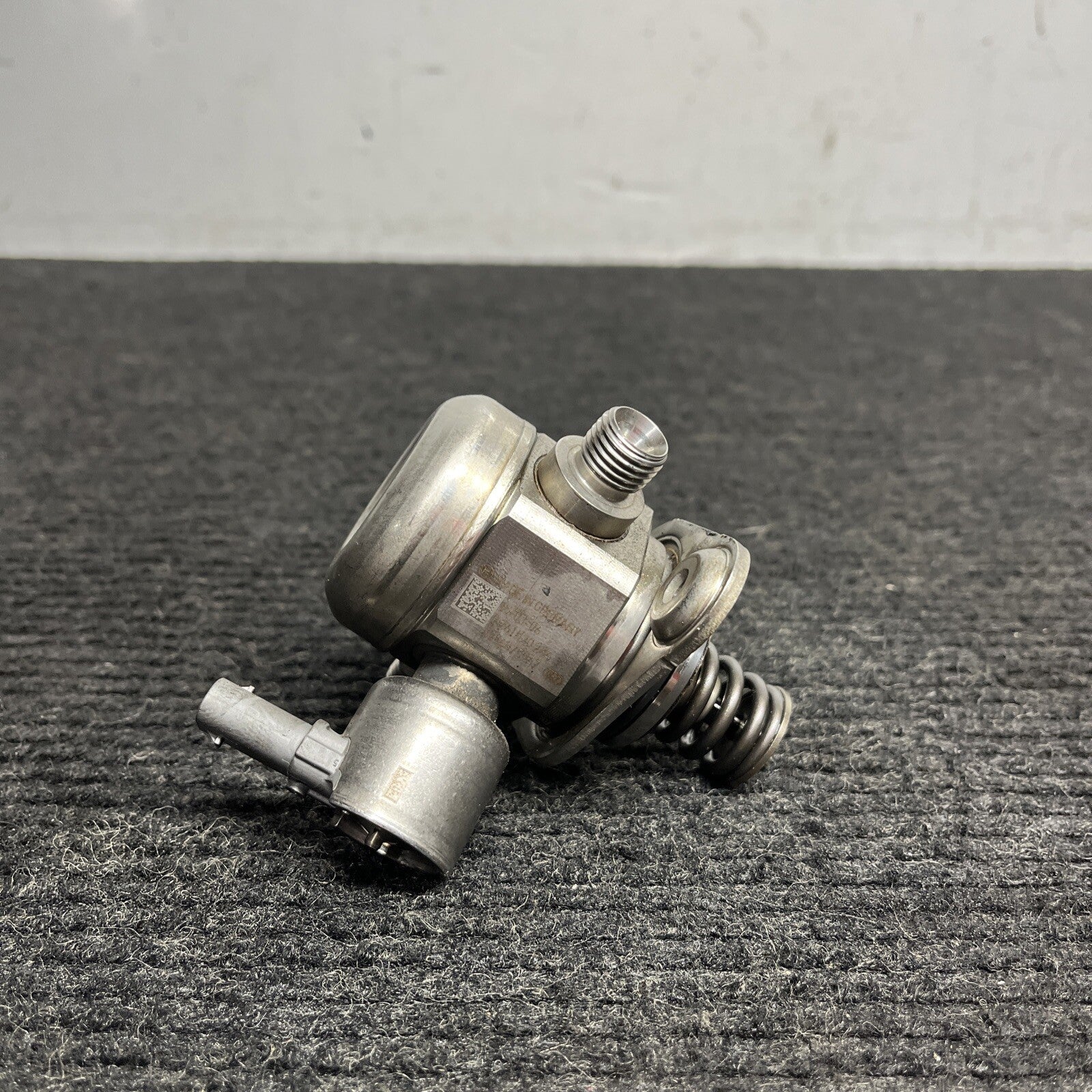 ☑️ 11-16 OEM BMW E92 F30 F10 F13 F22 X1 X6  N55 HPFP High Pressure Fuel Pump