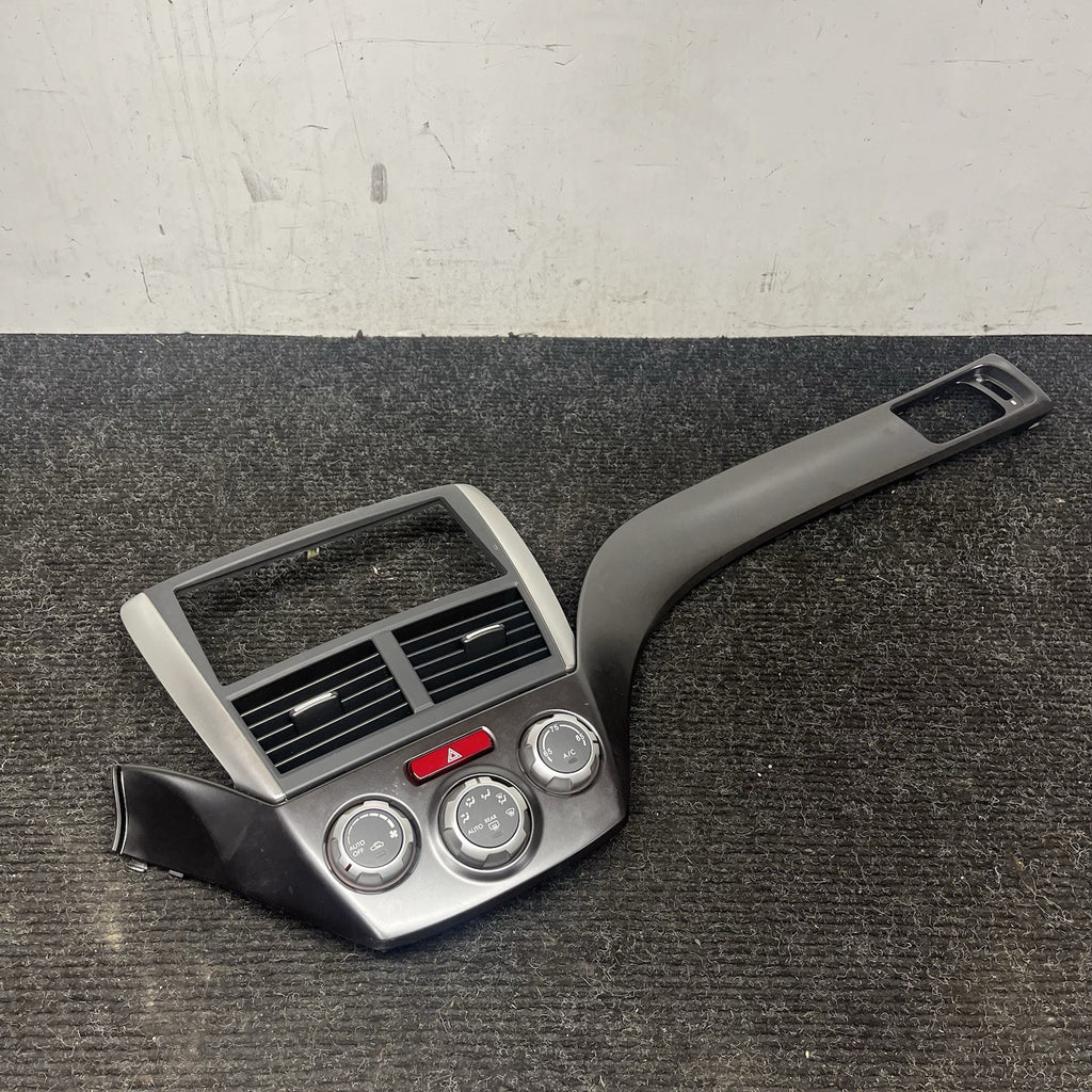 ☑️ 11-14 SUBARU WRX STI OEM DARK GRAY CENTER DASH TRIM W/ HVAC CONTROLS RH VENT