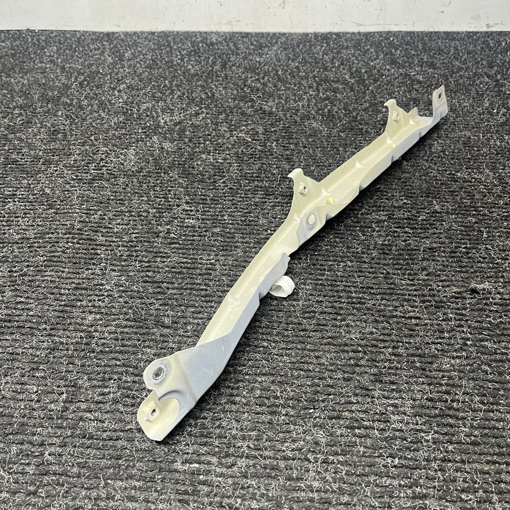 ☑️ 2013-19 Scion FRS Subaru BRZ 86 Front LH Left Side Fender Bracket OEM