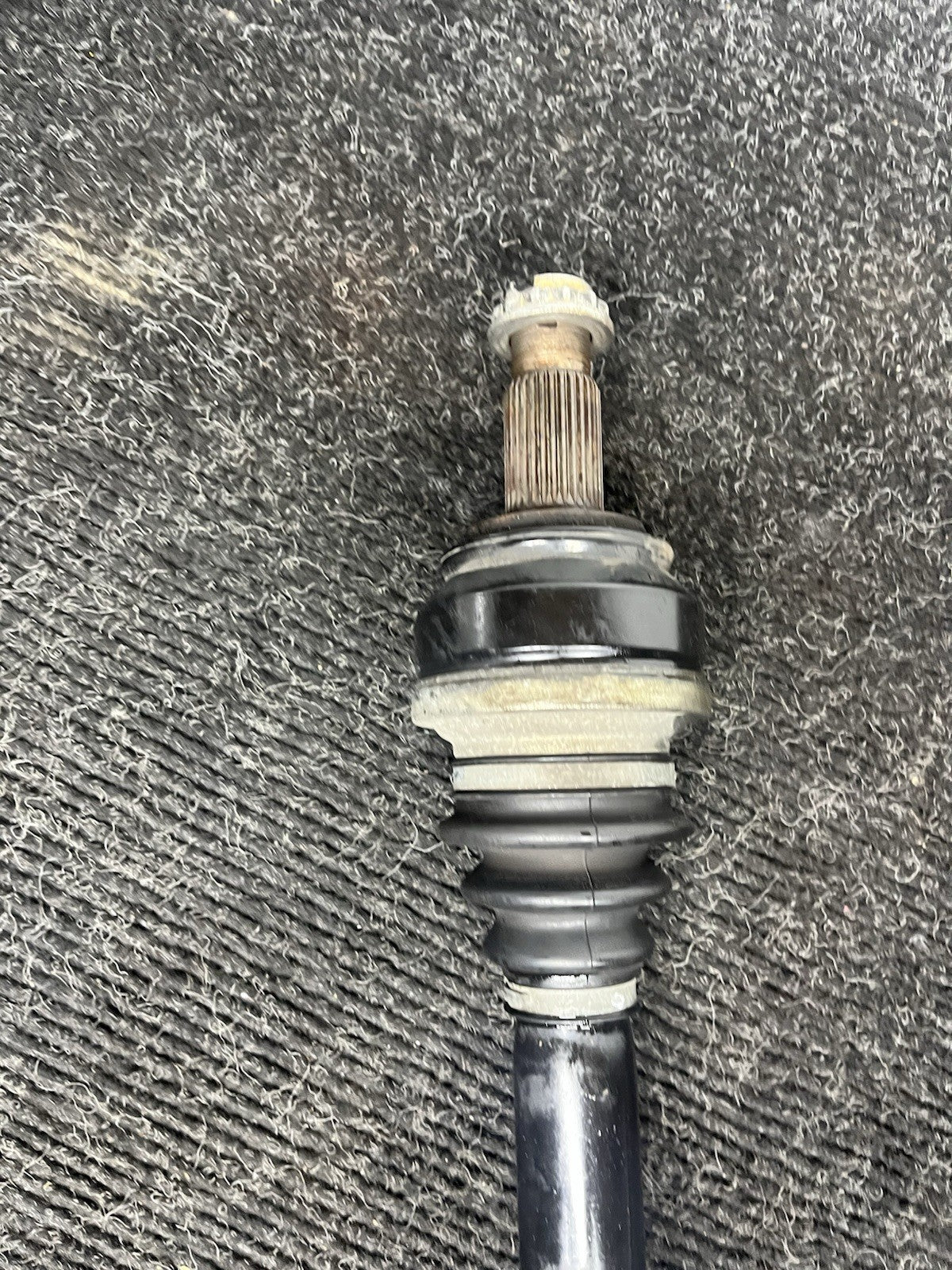 ☑️ 07-13 OEM BMW E82 E90 E92 DCT / MT Rear Right Axle Output Half Shaft Assembly