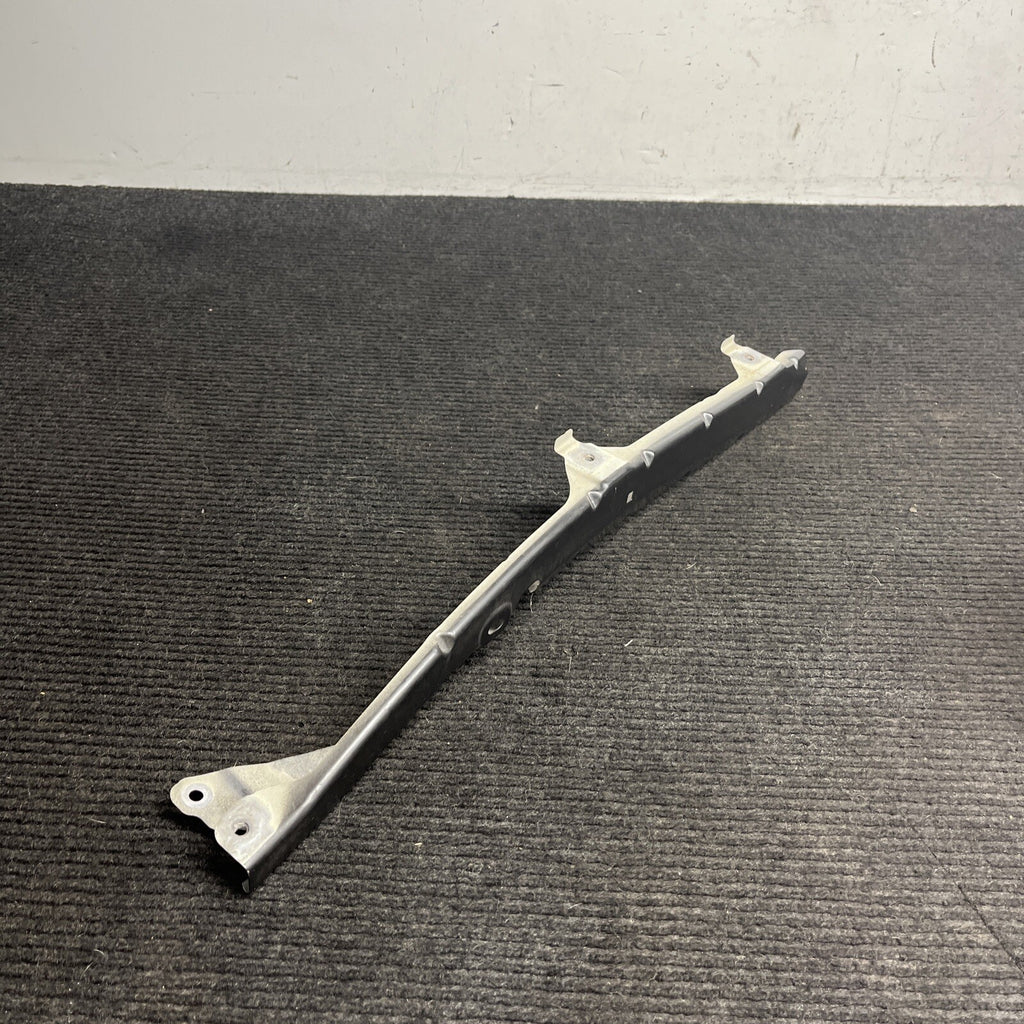 ☑️ 2013-19 Scion FRS Subaru BRZ 86 Front RH Right Side Fender Bracket OEM
