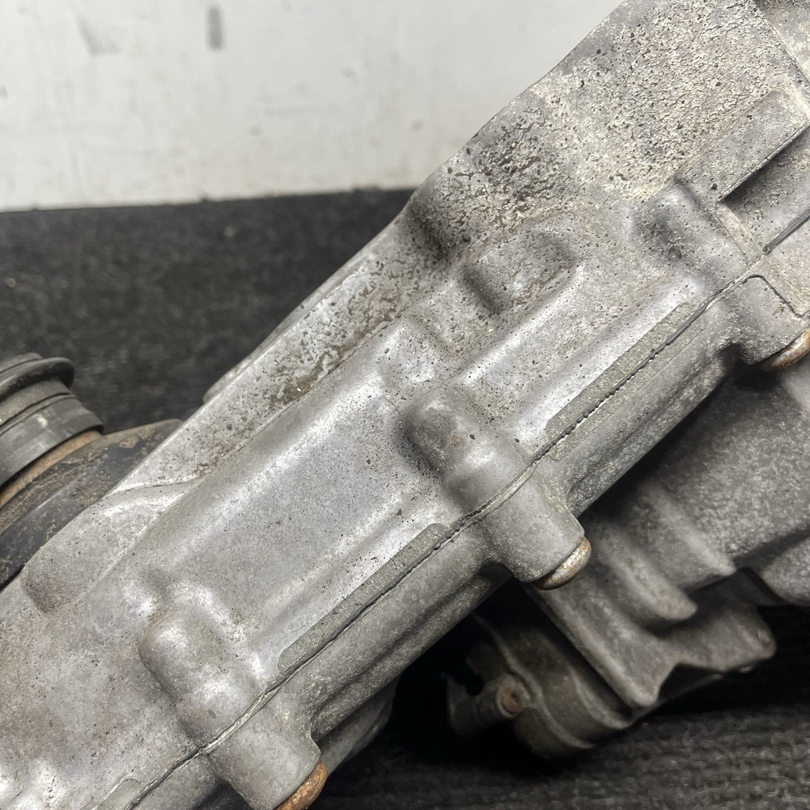 ☑️ 2011-2012 BMW X5 X6 3.0 N55 Transfer Case 27107635753 OEM Used