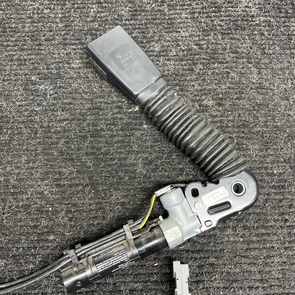 ☑️ OEM BMW E82 E84 E88 E89 E90 E92 Front Left Driver Seat Belt Buckle Tensioner
