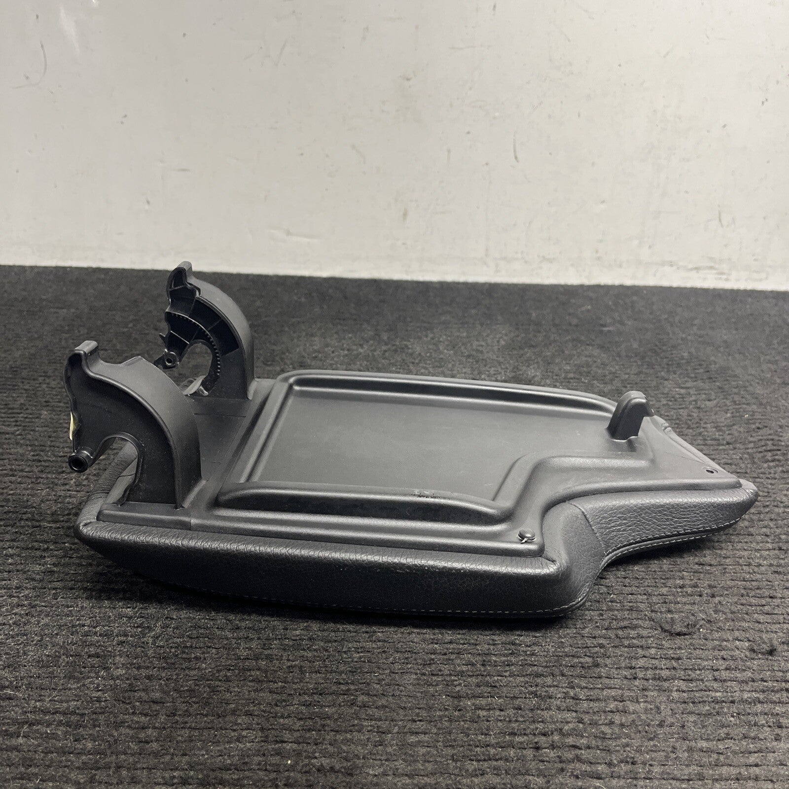☑️ BMW OEM Center Console Armrest Leather Black  F22 F23 228i 230i M235i M240i