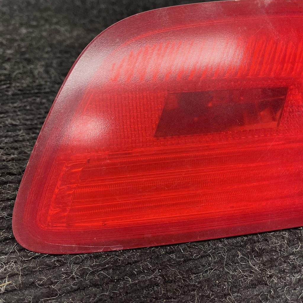 ☑️ 2007-2010 BMW E92 328i 335i COUPE INNER PASSENGER RH TAIL LIGHT PRE-LCI OEM