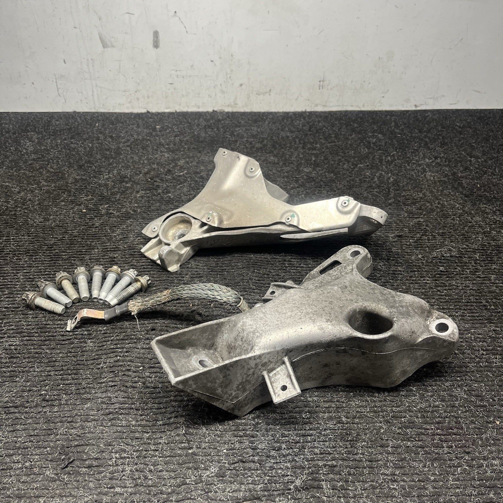 ☑️ BMW E70 AWD N55 3.0L Engine Motor Mount Bracket Left & Right Set OEM
