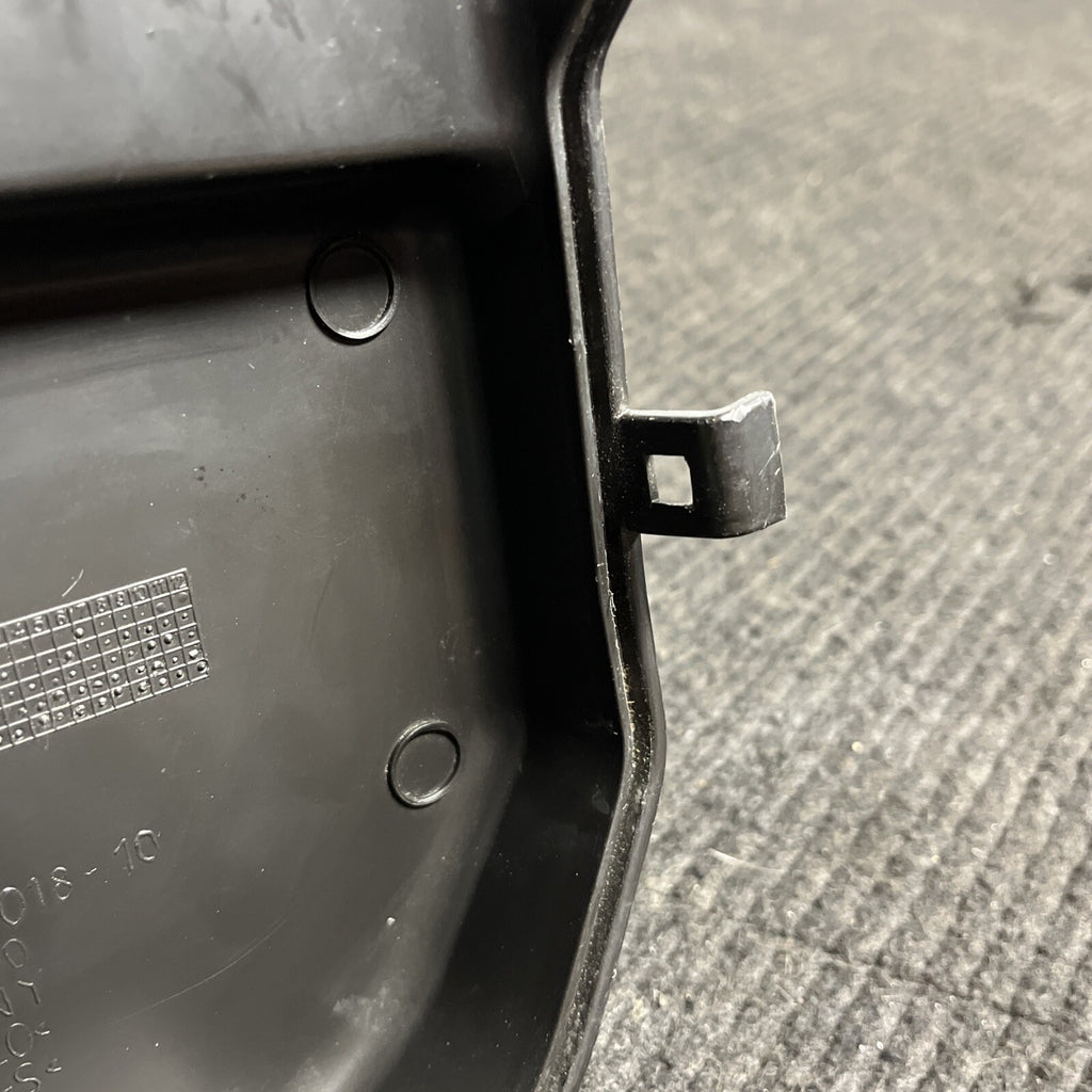 ☑️ 06-13 BMW E90 E92 RIGHT PASSENGER CABIN AIR DUCT HOUSING COVER OEM 6925018