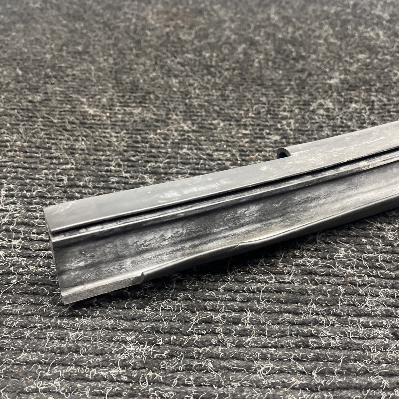 ☑️REAR HOOD BONNET WEATHERSTRIP COWL RUBBER SEAL OEM 2012-18 BMW 340 XI F30 F32