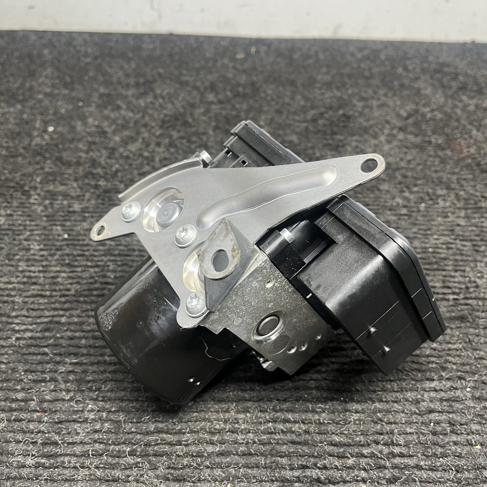 ☑️ 2009-2013 BMW E92 E93 328i 335i ABS Brake Pump Module 3452-6789304-01 OEM