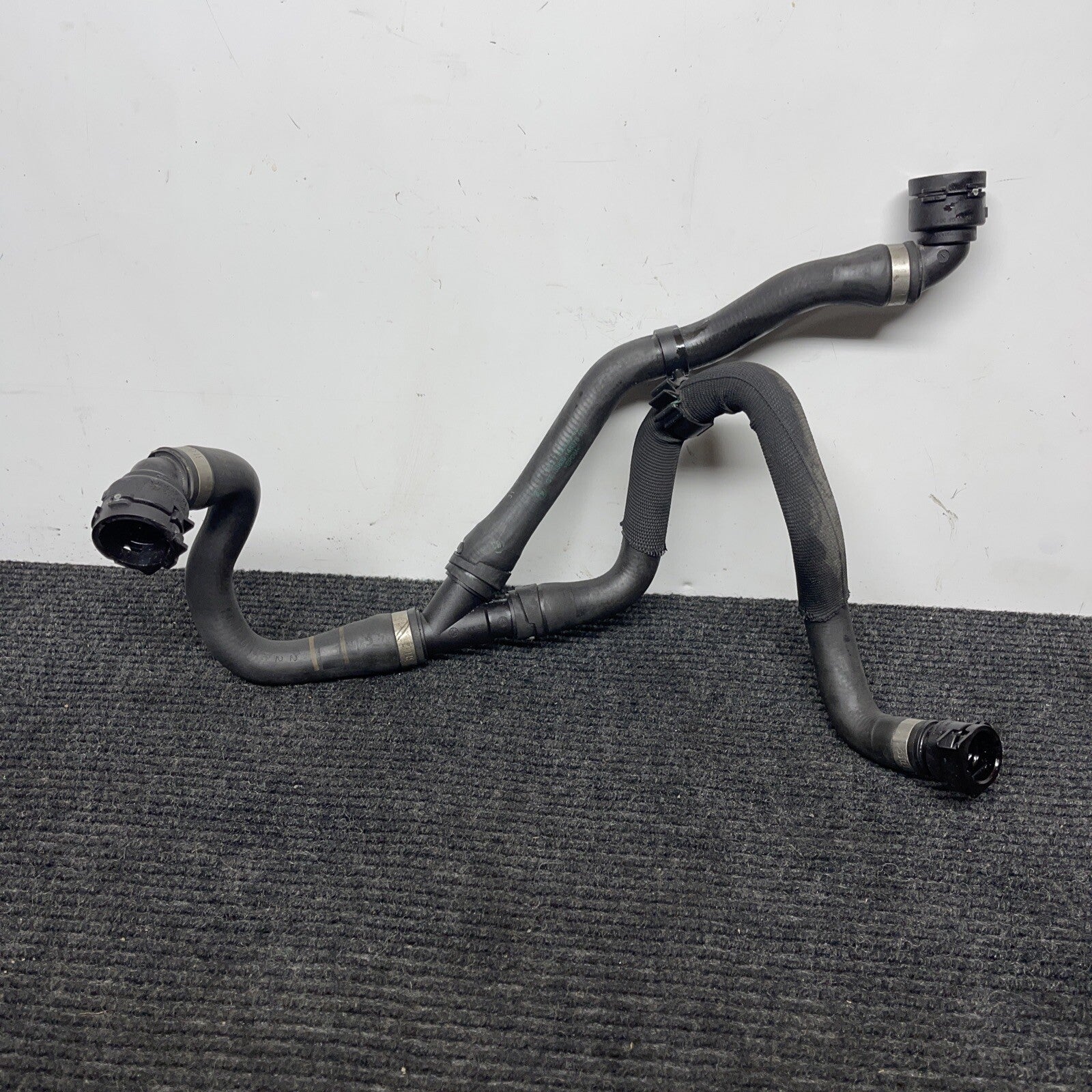 2012-2018 BMW 320i 328i 2.0L N26 Engine Radiator Coolant Cooling Hose Pipe OEM