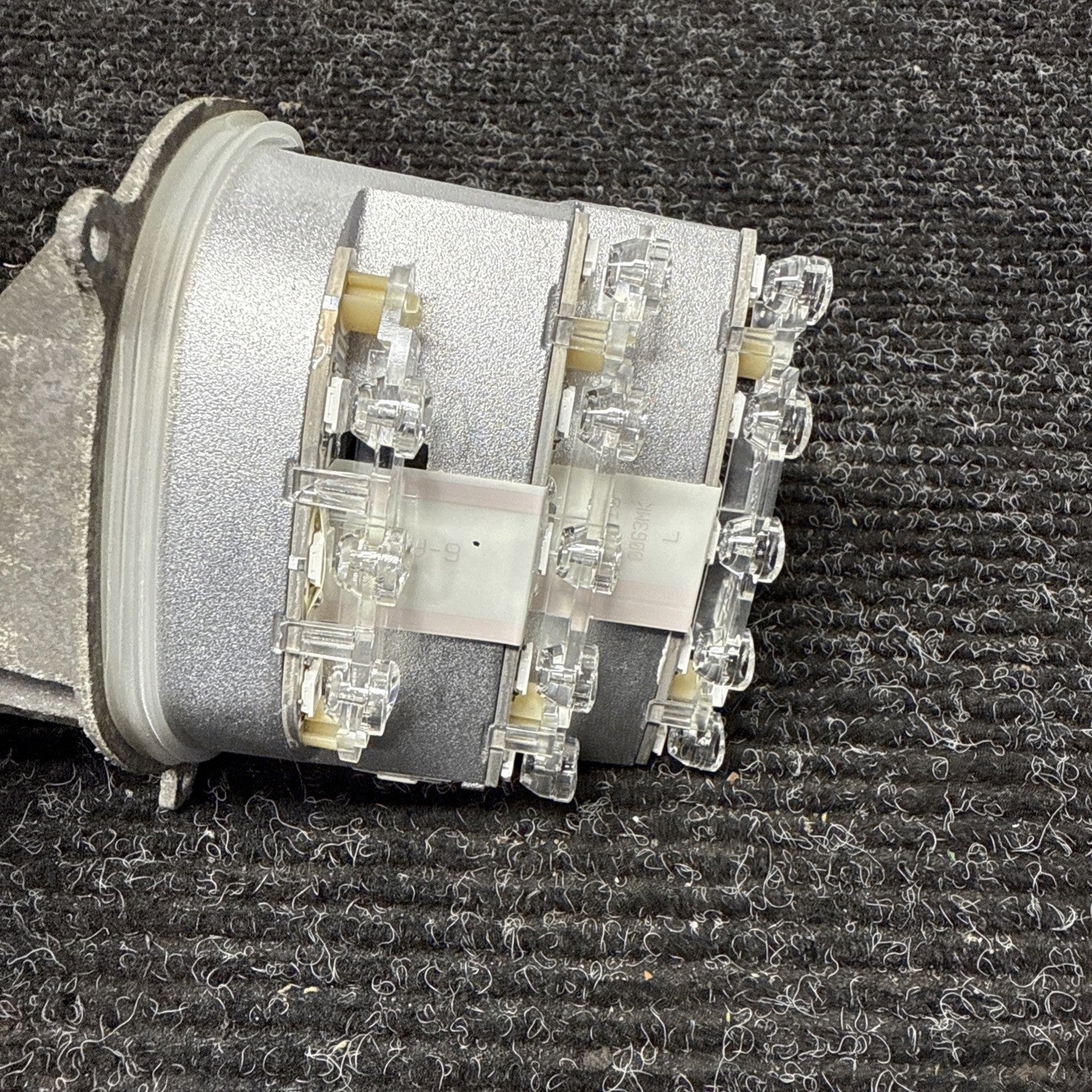 ☑️ 09-12 BMW E90 E91 Front Left Driver Turn Signal LED Headlight Module OEM