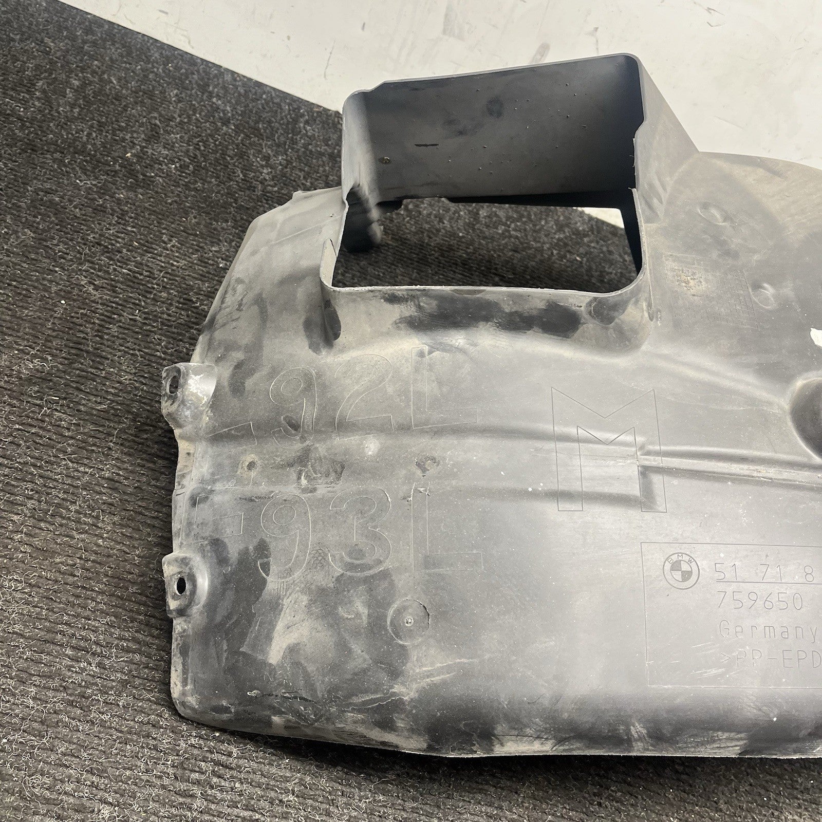 ☑️ 08-13 OEM BMW E92 E93 M3 Front Driver Fender Liner Wheel Splash Shield Guard