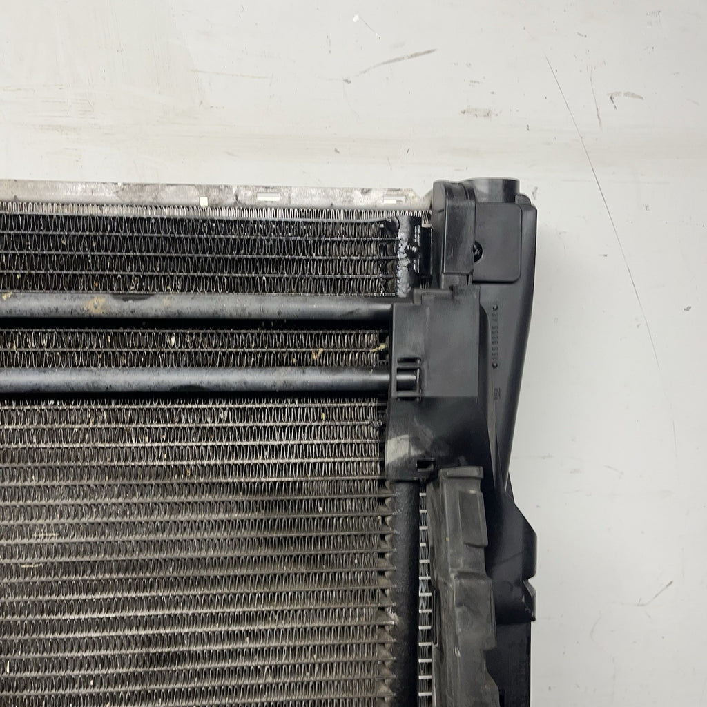 ☑️ BMW 330i 325i 323i E46 Engine Cooling Radiator 3.0L 6 Cylinder Fits 2001-2006